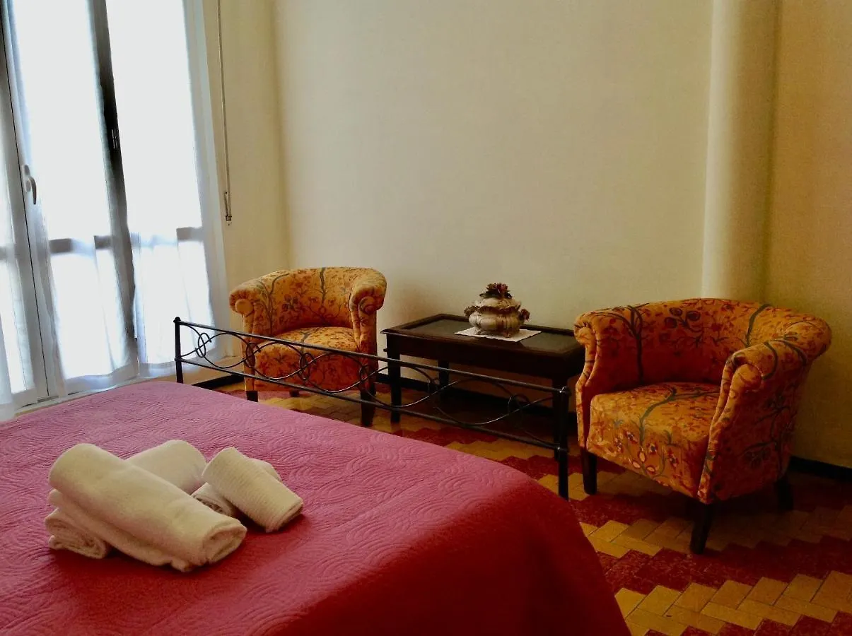Apartment Partenope Levanto Italy